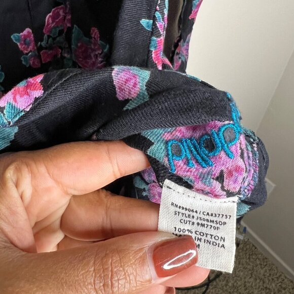 Billabong Women's Floral Button-Up Shirt Size S 100% Cotton Black‎ & Pink - Picture 3 of 10